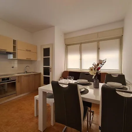 Jadran 2151 Apartament *